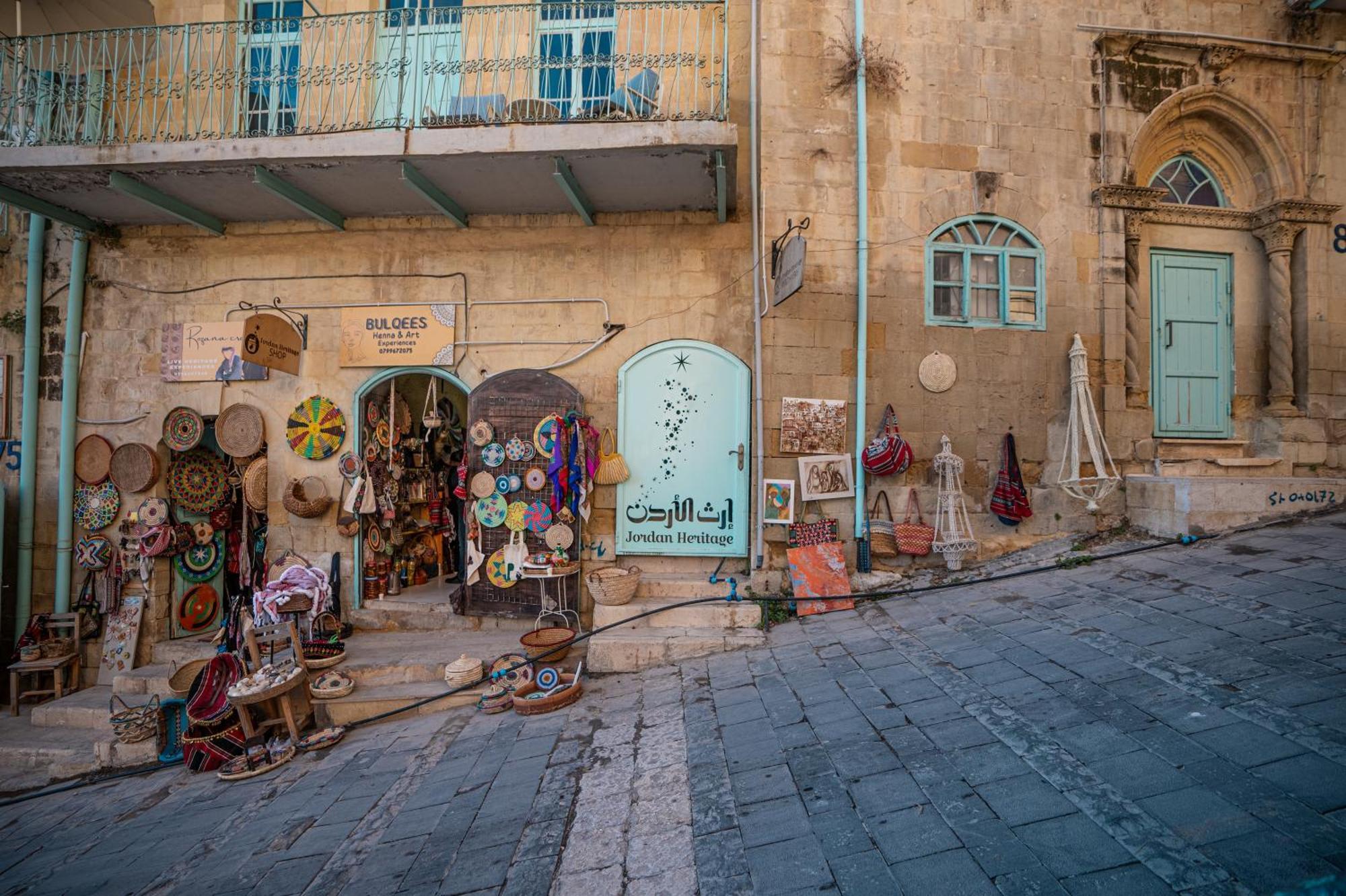 Jordan Heritage Madhafa Hotel *